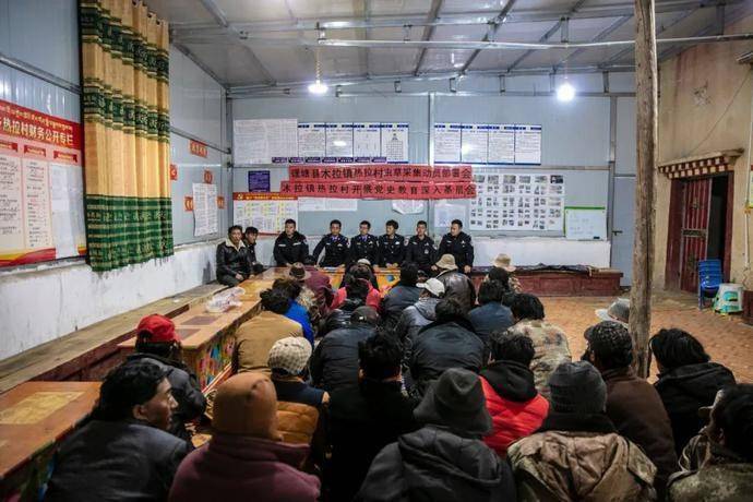 理塘县剧团最新领导