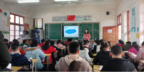 黄州区小学最新领导